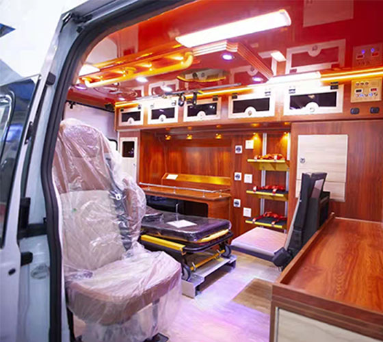 额尔古纳市车辆内部展示