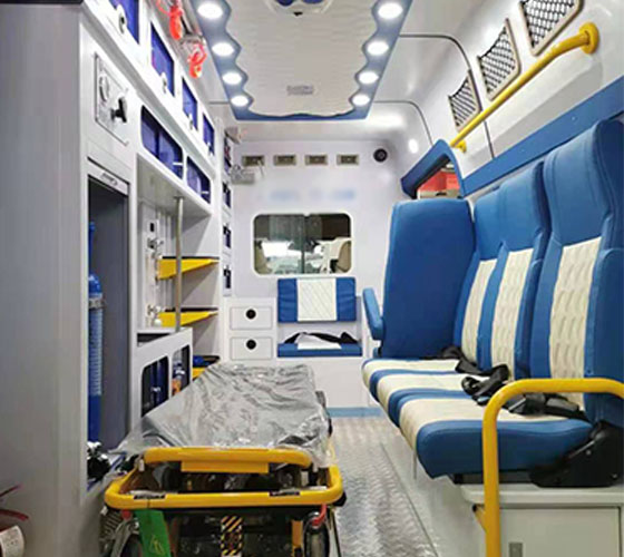 额尔古纳市车辆内部展示