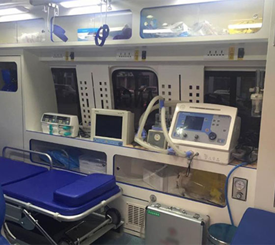 额尔古纳市车辆内部展示